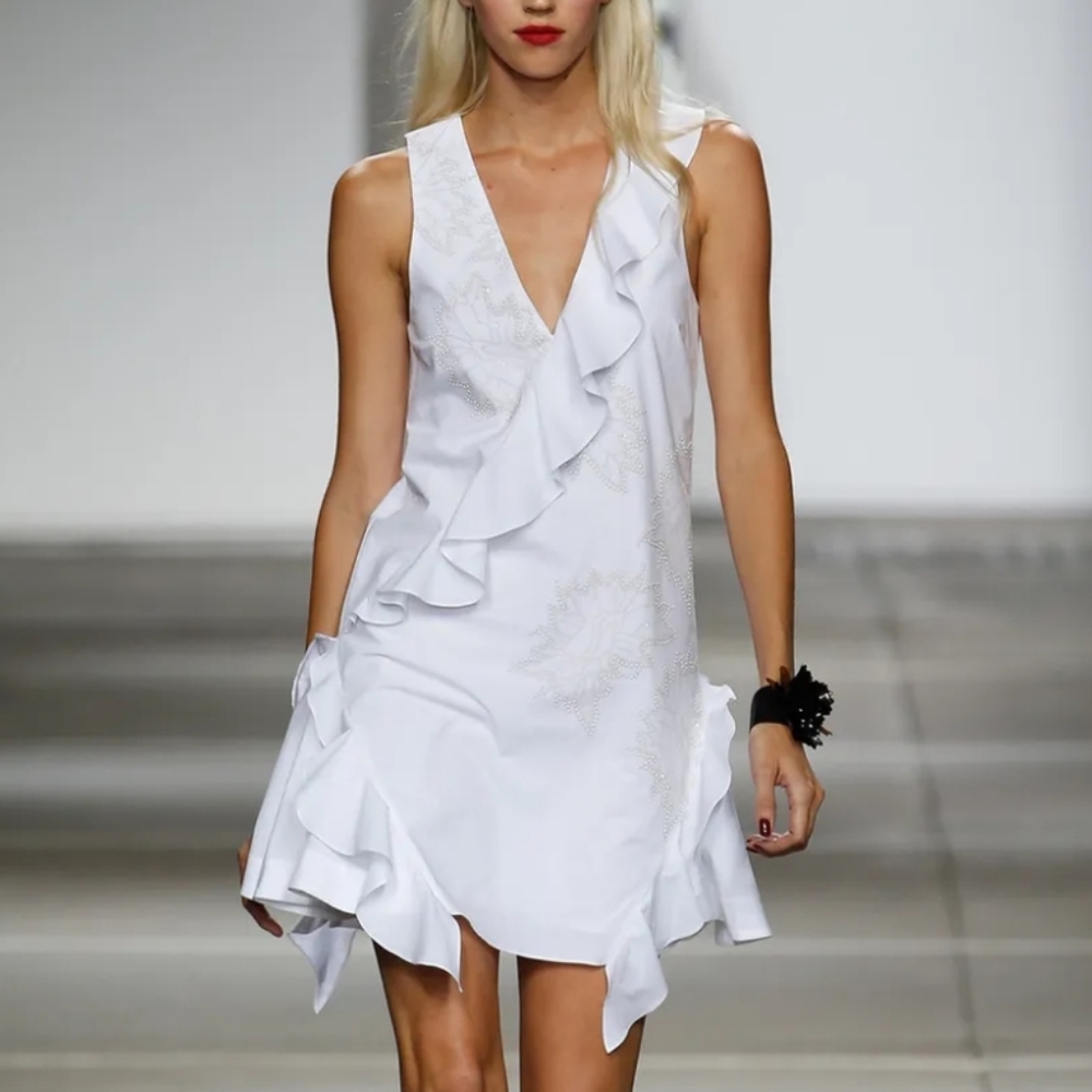 Topshop Unique Spring 2015 RTW dress in US 6